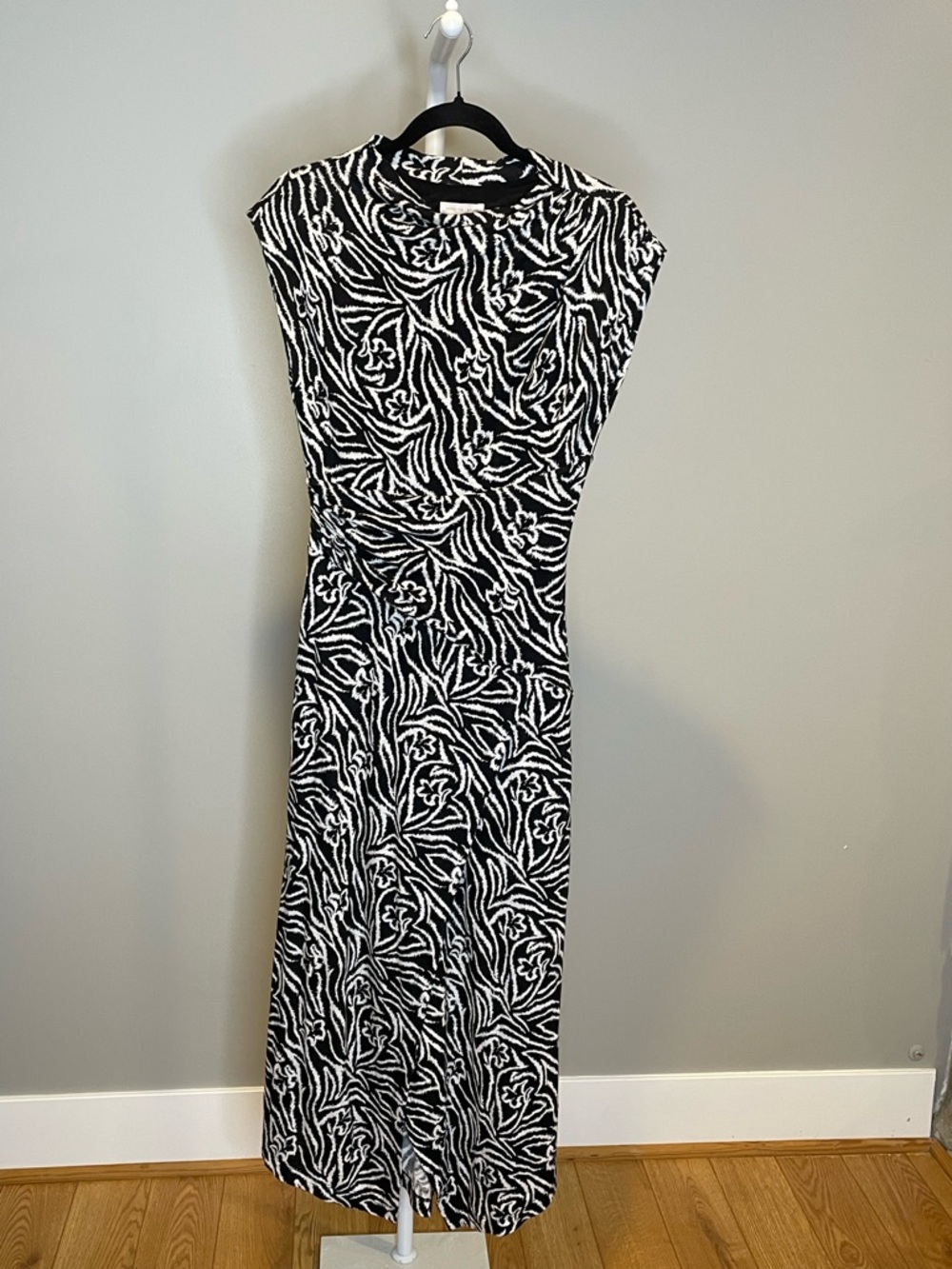 Rebecca Taylor Black And White Floral-Abstract Maxi Dress With Accentuated Waist